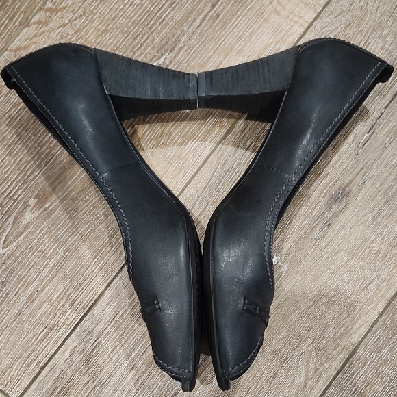 Ecco Keen Black Leather Business Casual Peep Toe Comfort Heels SlipOn Minimalist - Picture 5 of 10